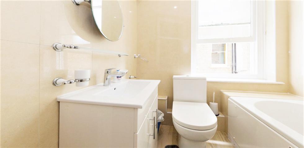 			3 Bedroom, 2 bath, 1 reception Flat			 Wymering Road, MAIDA VALE